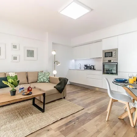 At Santo Antonio Flat Апартаменты Лиссабон