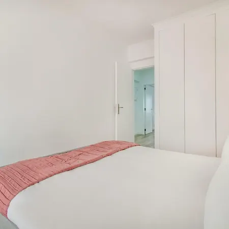 At Santo Antonio Flat