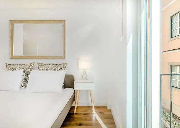 At Santo Antonio Flat * Lisboa